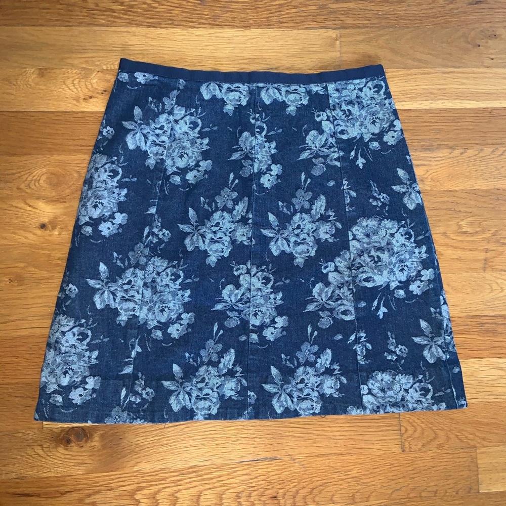 Floral denim mini skirt